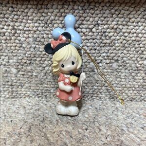 Disney Precious Moments Minnie Mouse Figurine with Balloon